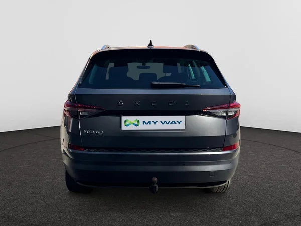SKODA Kodiaq (2022) — foto 12 van 16