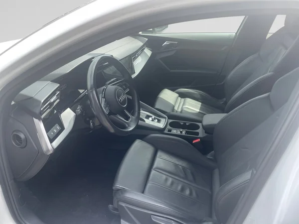 AUDI A3 Sedan (2023) — foto 20 van 21