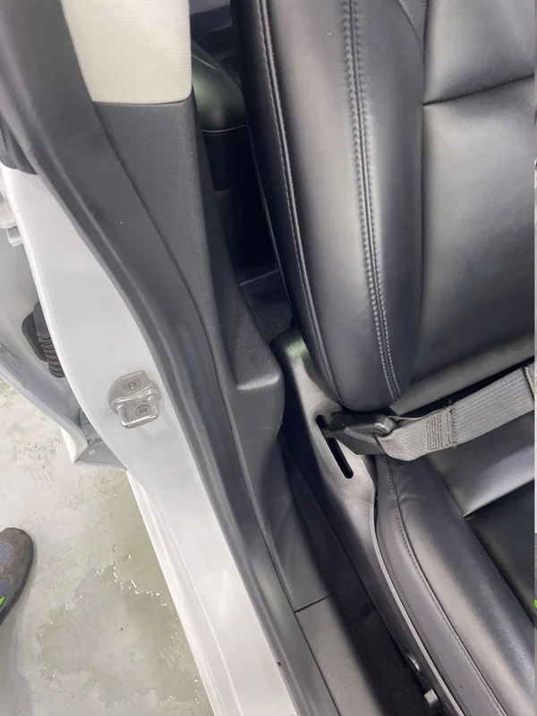 Tesla Model 3 (2020) — foto 35 van 45