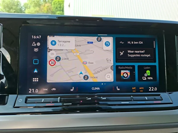 VOLKSWAGEN Multivan T7 Long eHybrid (PHEV) (2025) — foto 16 van 23