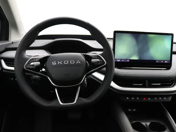 SKODA Enyaq Coupé (2026) — foto 3 van 24