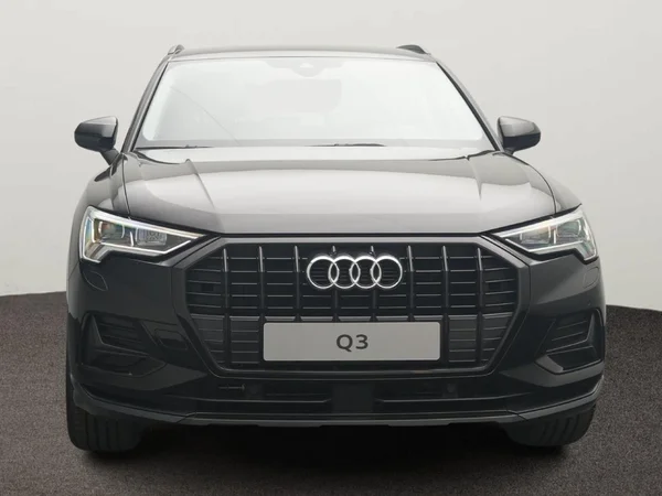 AUDI Q3 (2021) — foto 2 van 10