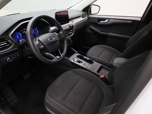 Ford Kuga (2024) — foto 7 van 39