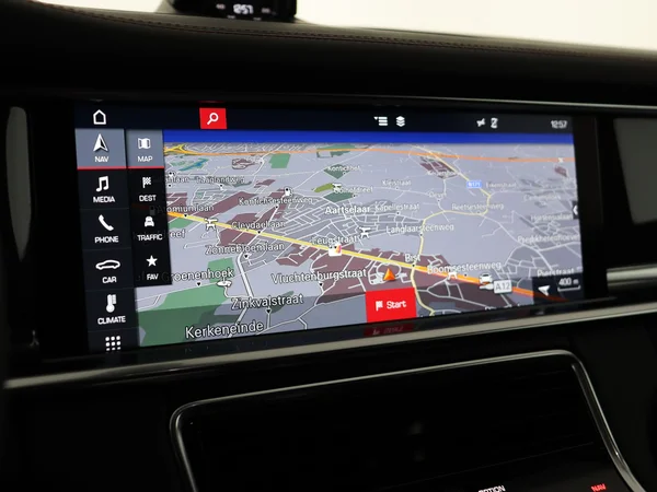 PORSCHE Panamera (2020) — foto 10 van 36