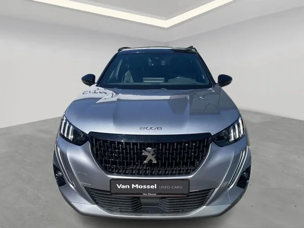 Peugeot 2008 (2022) — foto 12 van 19