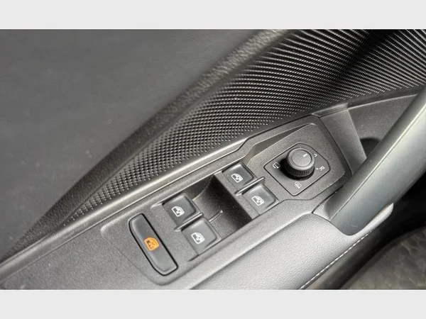 Volkswagen Tiguan (2024) — foto 4 van 29