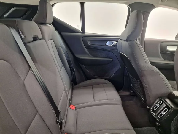 Volvo XC40 (2022) — foto 13 van 15