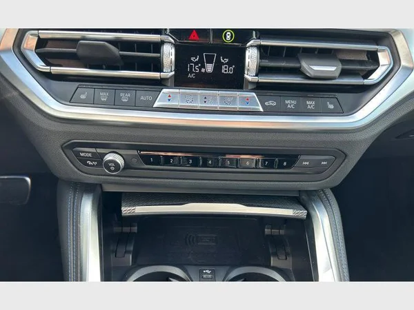 BMW 4 Cabrio (2022) — foto 11 van 29