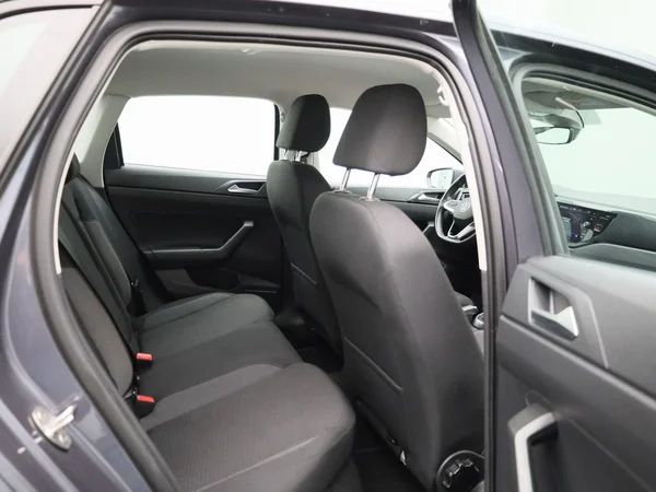 Volkswagen Polo (2023) — foto 28 van 37