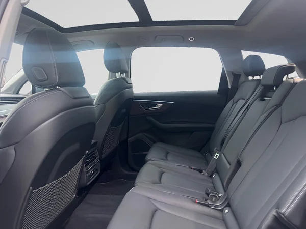 AUDI Q7 (2024) — foto 6 van 16