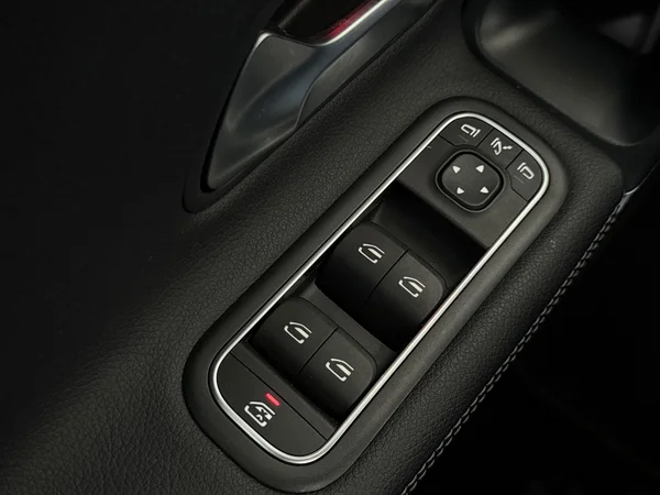 MERCEDES CLA 250 (2022) — foto 21 van 34
