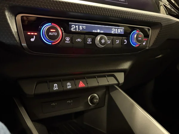 AUDI A1 Sportback (2023) — foto 14 van 14