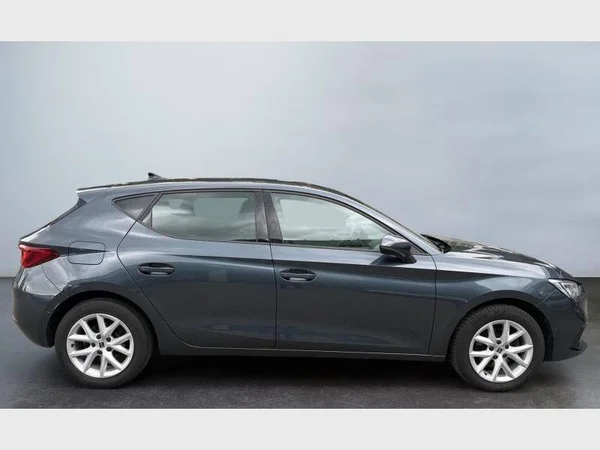 Seat Leon (2022) — foto 27 van 28