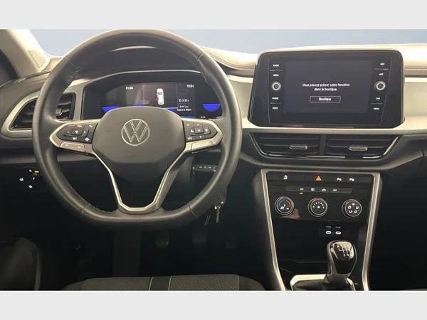 Volkswagen T-Roc (2024) — foto 4 van 22