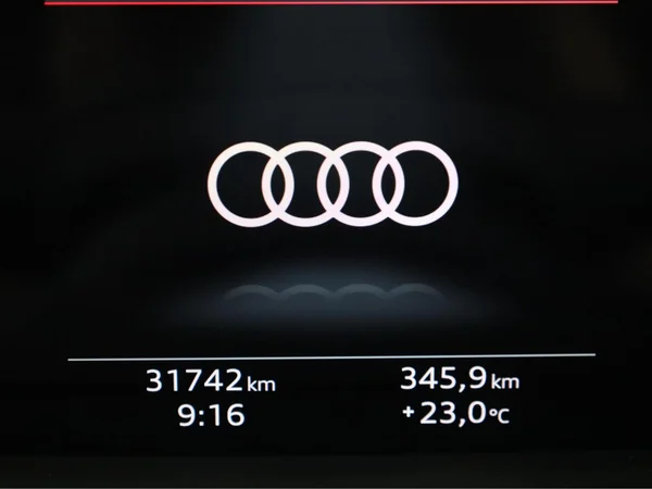 AUDI Q3 (2025) — foto 6 van 20