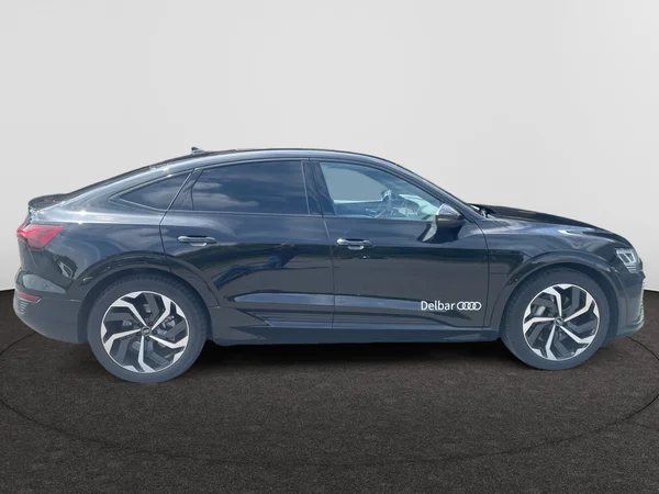 AUDI Q8 e-tron Sportback (2025) — foto 5 van 21