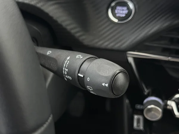 PEUGEOT 2008 (2022) — foto 17 van 27