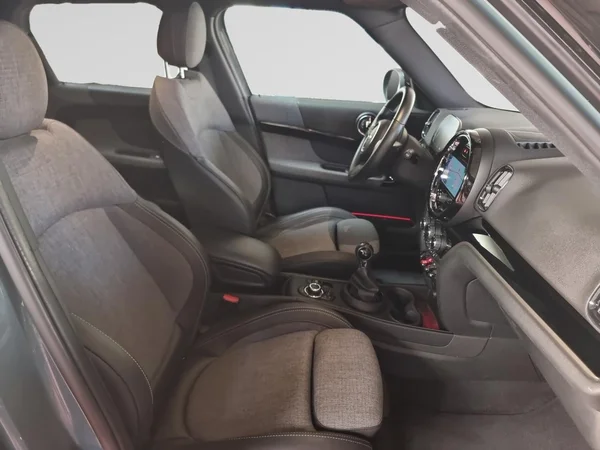 MINI Mini Countryman (F60 LCI) (2021) — foto 17 van 22