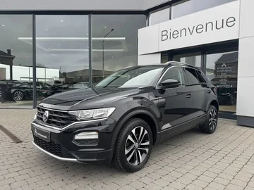 Volkswagen T-Roc ca3c1a4f-26ce-49d1-9fe7-444af85ba439