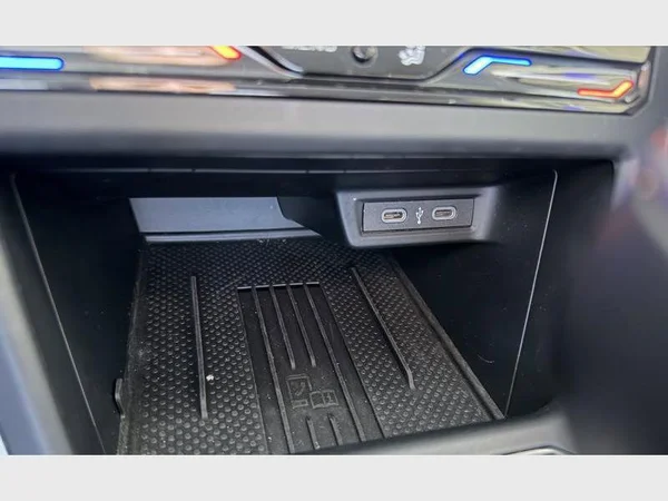 Volkswagen Taigo (2025) — foto 21 van 31