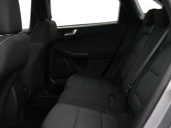 FORD Kuga (2024) — foto 5 van 28