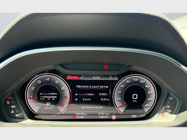 Audi Q3 Sportback (2024) — foto 5 van 26