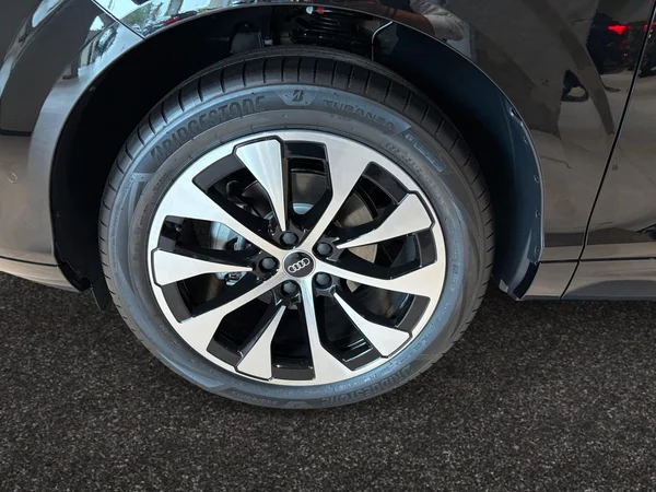 AUDI Q3 Sportback (2026) — foto 13 van 15