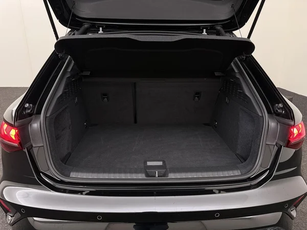 AUDI A3 Sportback (2025) — foto 4 van 18