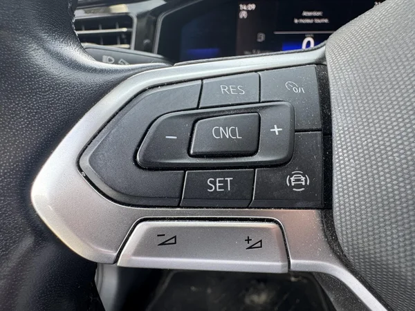Volkswagen Polo (2022) — foto 7 van 22