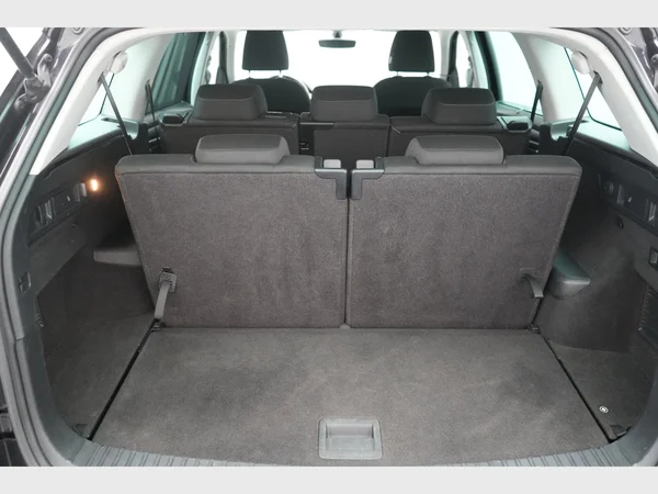 SKODA Kodiaq (2019) — foto 16 van 31