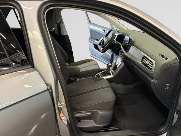VOLKSWAGEN T-Roc (2026) — foto 9 van 24