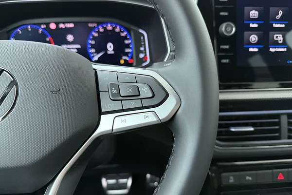 Volkswagen T-Cross (2026) — foto 7 van 17