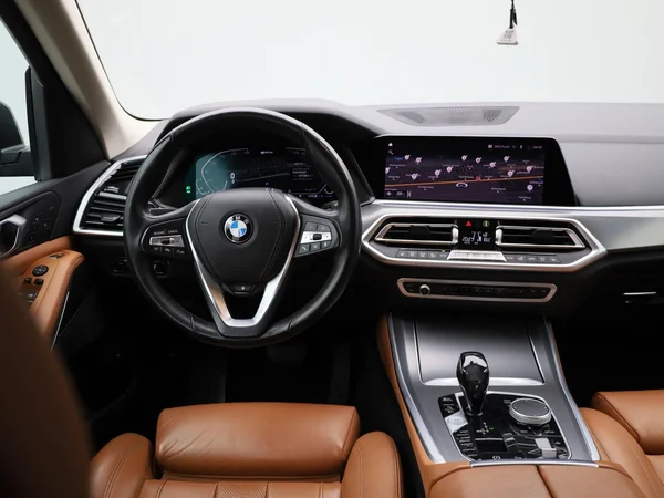 BMW X5 (2020) — foto 43 van 45
