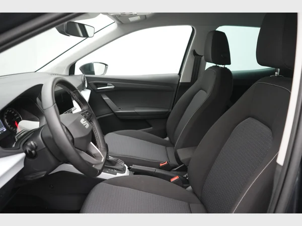 SEAT Arona (2023) — foto 5 van 25