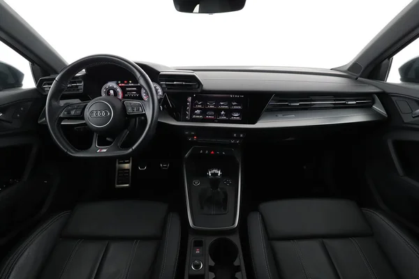 Audi A3 (2022) — foto 3 van 16