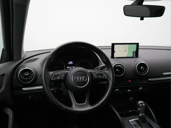 AUDI A3 Sportback (2019) — foto 5 van 26