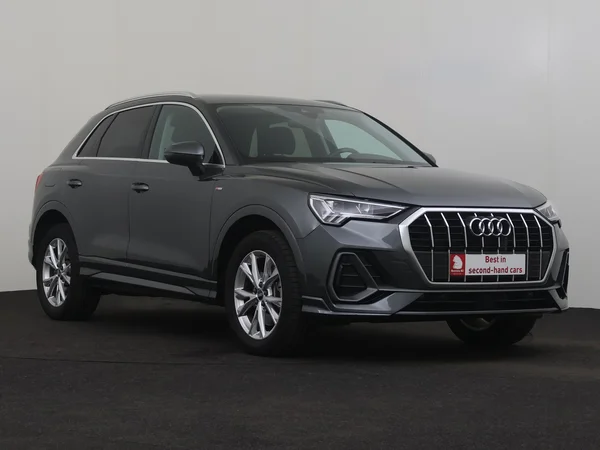 AUDI Q3 (2022) — foto 27 van 32