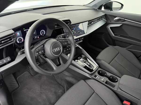 AUDI A3 Sportback (2025) — foto 15 van 18