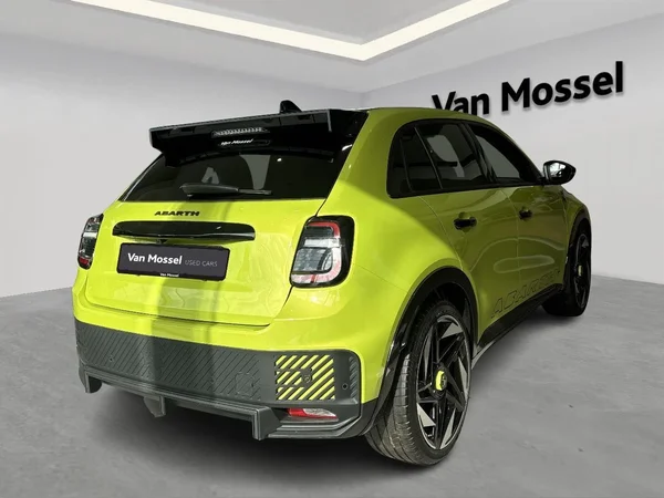 Abarth 600e (2026) — foto 21 van 26