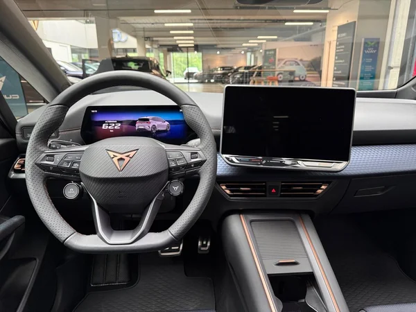CUPRA Born (2026) — foto 14 van 17