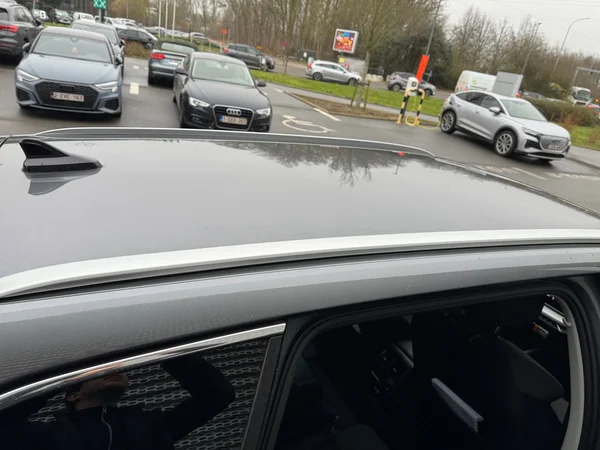 SKODA Octavia Combi (2024) — foto 15 van 24