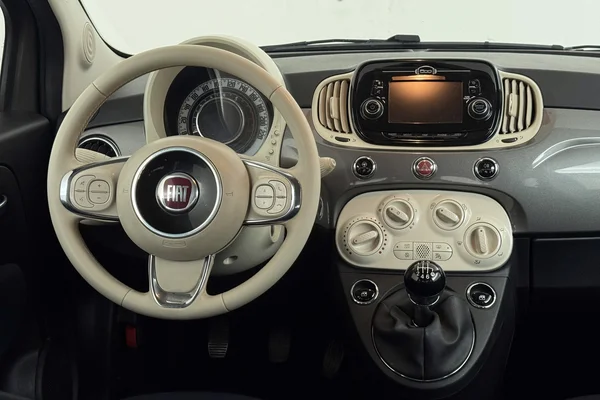 Fiat 500 (2022) — foto 8 van 35