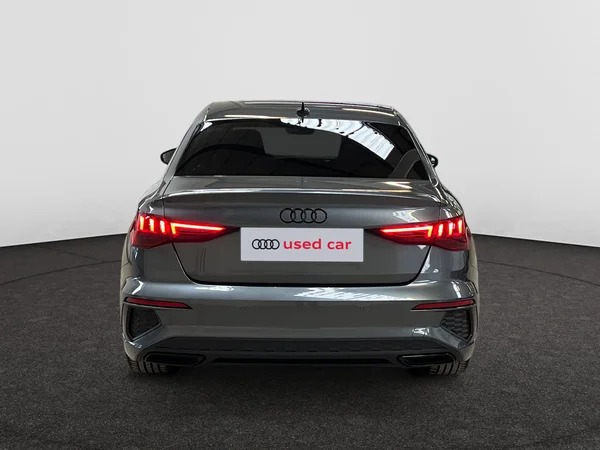 AUDI A3 Sedan (2024) — foto 15 van 20