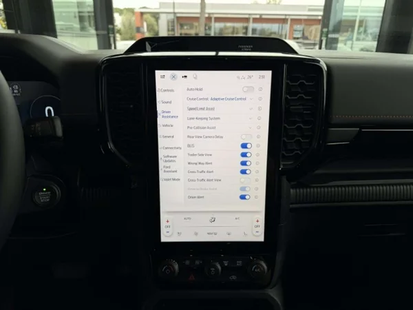Ford Ranger — foto 7 van 22