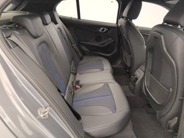 BMW 1 Hatch (F40) (2024) — foto 2 van 30