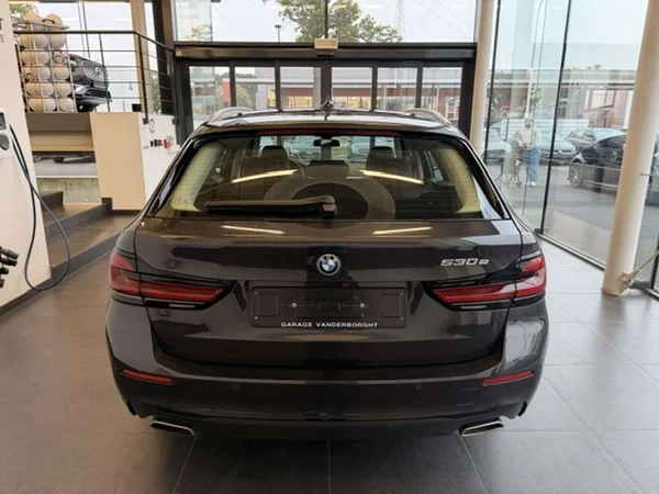 BMW 5 Serie (2022) — foto 22 van 25
