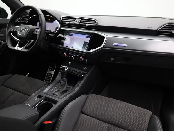 AUDI Q3 (2019) — foto 16 van 22
