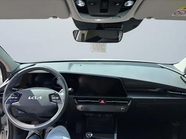 KIA Niro HEV (2022) — foto 3 van 23