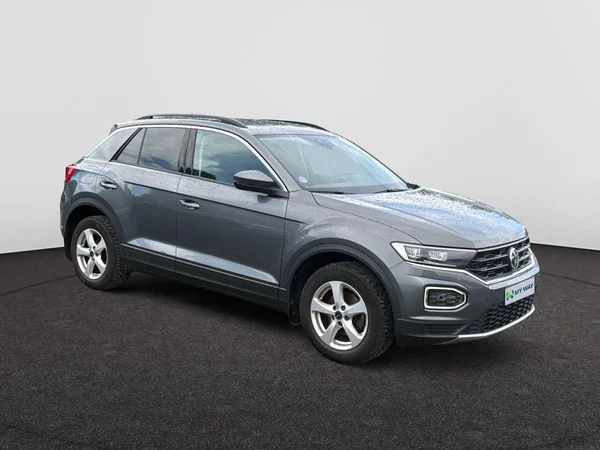 VOLKSWAGEN T-Roc (2020) — foto 19 van 21