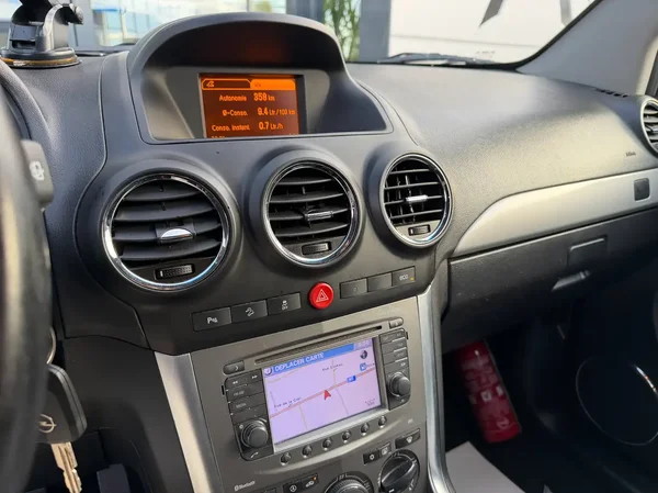 Opel Antara (2013) — foto 5 van 25